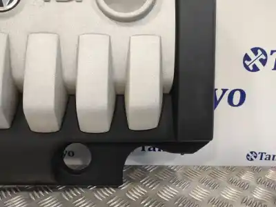 Peça sobressalente para automóvel em segunda mão tampa do motor por volkswagen golf v berlina (1k1) 1.9 tdi referências oem iam 03g103925an 03g103925aj 03g103925aa