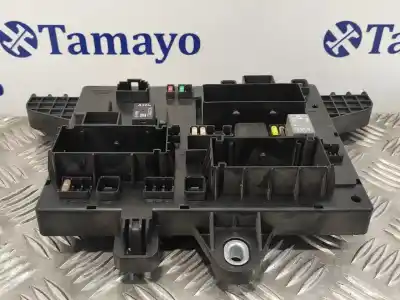 Pezzo di ricambio per auto di seconda mano scatola relè/fusibili per opel astra j (p10) 1.7 cdti (68) riferimenti oem iam 365927271 1110021aa 13302300