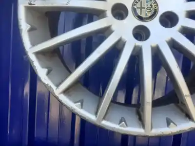Pezzo di ricambio per auto di seconda mano cerchione in lega per alfa romeo gt (125) 1.9 jtd 16v 150/ distinctive riferimenti oem iam 50903037 60688033 