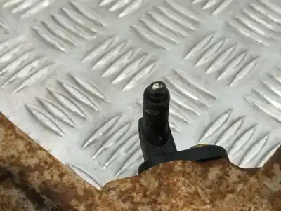 Second-hand car spare part front left knuckle for dacia sandero 0.9 tce cat oem iam references   