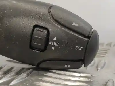 Pièce détachée automobile d'occasion commutateur multifonctions pour peugeot 206 berlina 1.4 hdi références oem iam 96542572xt  
