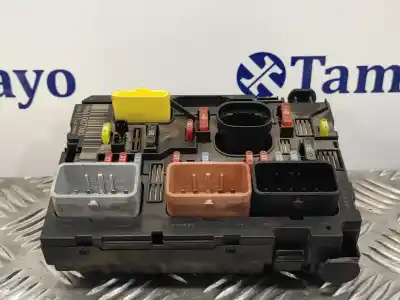 Pièce détachée automobile d'occasion boîtes à fusibles pour peugeot 307 cc (s2) 1.6 16v cat références oem iam 9661087080 bsml11 