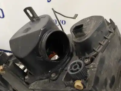 Second-hand car spare part right headlight for bmw x5 (e53) 3.0 24v turbodiesel cat oem iam references 15183200  