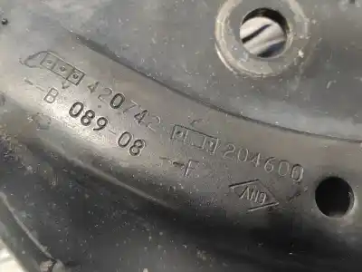 Second-hand car spare part left engine support for dacia sandero 1.4 cat oem iam references 420742  