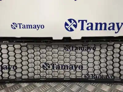 Second-hand car spare part front grille for dacia sandero 1.4 cat oem iam references   