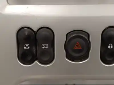 Pezzo di ricambio per auto di seconda mano console centrale per dacia sandero 1.4 cat riferimenti oem iam 8200739438  