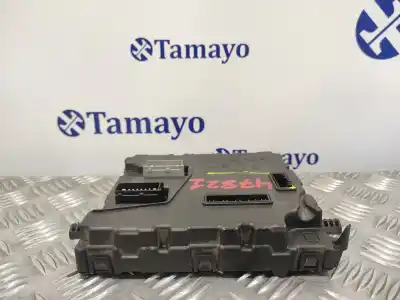 Second-hand car spare part fuse box unit for renault kangoo * oem iam references 8201077405b 0020252101 bcmn2