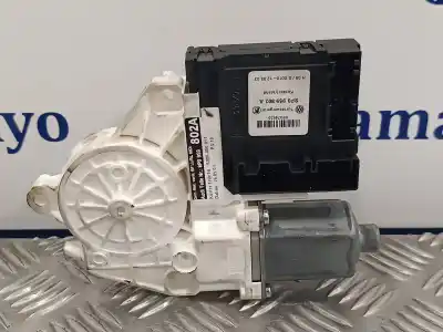 Pezzo di ricambio per auto di seconda mano MOTORE ALZACRISTALLI ANTERIORE DESTRO per AUDI A3 (8P)  Riferimenti OEM IAM 8P0959802A E840311202 S006060014
