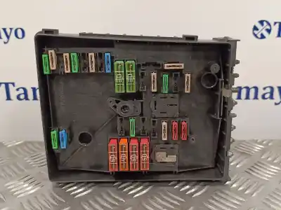 Second-hand car spare part fuse box unit for seat altea xl (5p5) 2.0 tdi oem iam references 1k0937125a