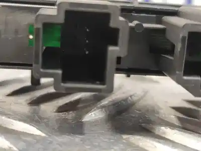 Second-hand car spare part hazard warning lights for jaguar x-type 2.0 diesel cat oem iam references 1x4313b302ad  