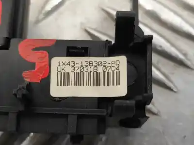 Second-hand car spare part hazard warning lights for jaguar x-type 2.0 diesel cat oem iam references 1x4313b302ad  