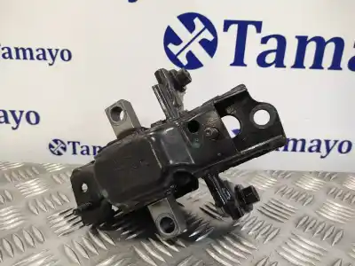 Second-hand car spare part engine support for volkswagen polo (6r1) 1.6 tdi oem iam references 6r019955