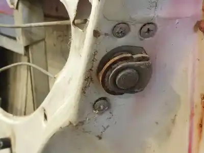 İkinci el araba yedek parçası arka sag kapi için seat 124 1430 oem iam referansları   