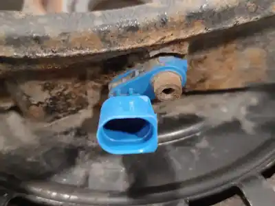 Pezzo di ricambio per auto di seconda mano snodo posteriore sinistro per porsche cayenne (typ 9pa) 4.5 v8 cat riferimenti oem iam 7l0505435b  