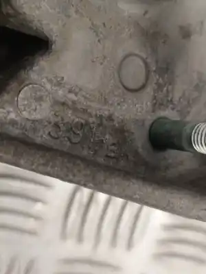 Автозапчасти б/у передний правый верхний рычаг подвески за porsche cayenne (typ 9pa) 4.5 v8 cat ссылки oem iam 7l0412391b  
