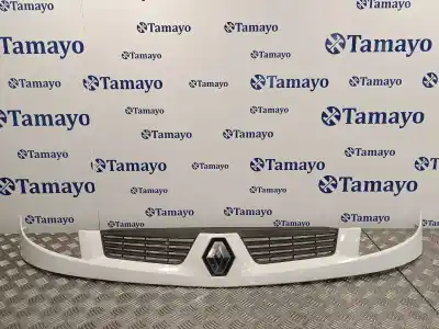 Автозапчастина б/у ПЕРЕДНЯ РЕШІТА для RENAULT KANGOO (F/KC0)  Посилання на OEM IAM 8200150629 8200070031 
