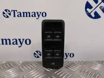 Recambio de automóvil de segunda mano de MANDO ELEVALUNAS DELANTERO IZQUIERDO para SEAT ATECA (KH7)  referencias OEM IAM 5G0959857G 576867171 