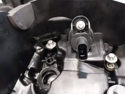 Pezzo di ricambio per auto di seconda mano coperchio bilanciere per bmw x3 (e83) 2.0 sd riferimenti oem iam 0928402069 11127797613 f01c320034