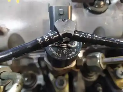Peça sobressalente para automóvel em segunda mão motor completo por renault scenic ii 1.9 dci diesel 120 cv / 88 kw referências oem iam f9q812  