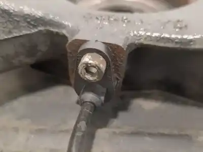 Second-hand car spare part front left knuckle for bmw x3 (e83) 3.0 d oem iam references   