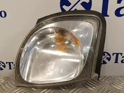 Peça sobressalente para automóvel em segunda mão farolim dianteiro direito por nissan terrano/terrano.ii (r20) 2.7 turbodiesel referências oem iam 261300x000  