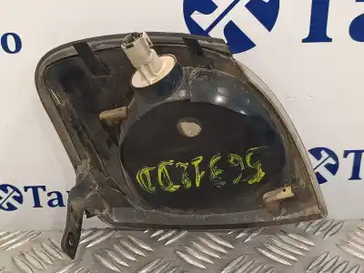 Peça sobressalente para automóvel em segunda mão farolim dianteiro direito por nissan terrano/terrano.ii (r20) 2.7 turbodiesel referências oem iam 261300x000  