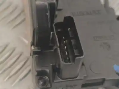 Peça sobressalente para automóvel em segunda mão fechadura da porta traseira esquerda por renault kangoo express 1.5 dci referências oem iam 8200542396d  