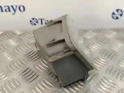 Pezzo di ricambio per auto di seconda mano luce fendinebbia destra per ford c-max (cb3) 1.6 tdci cat riferimenti oem iam 7m5115k201ac  