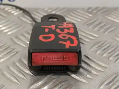 Peça sobressalente para automóvel em segunda mão chicote / encaixe cinto segurança traseiro direito por peugeot 207 cc (wd_) 1.6 16v referências oem iam 7284c