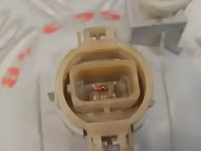 Second-hand car spare part right fog light for opel antara 2.2 cdti cat (a 22 dm / lnq) oem iam references 948415  