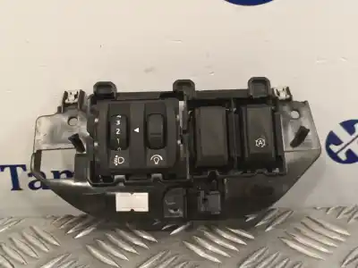 Second-hand car spare part headlights switch for renault clio iv 0.9 oem iam references 1136154x