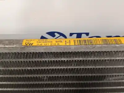 Автозапчастина б/у водяний радіатор для audi q7 (4l) 3.0 v6 24v tdi посилання на oem iam 7l6121212b k9136003 