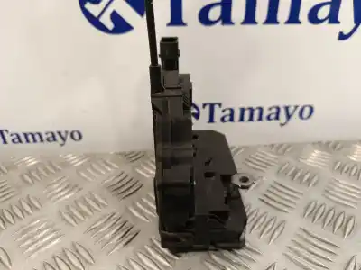 Автозапчастина б/у замок передніх дверей лівий для opel corsa d (s07) 1.4 (l08 l68) посилання на oem iam 13258271 2c1618101 