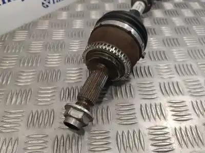 Peça sobressalente para automóvel em segunda mão transmissão dianteira esquerda por kia pro cee´d (ed) 1.6 crdi 90 referências oem iam 495011h211  