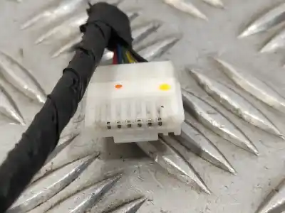 Peça sobressalente para automóvel em segunda mão interruptor 4 piscas - emergência por toyota prius (nhw30) 1.8 16v cat referências oem iam 75d8081  
