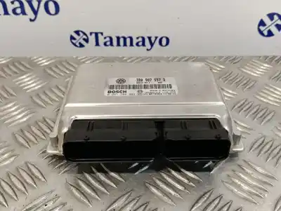 Pièce détachée automobile d'occasion CALCULATEUR MOTEUR ECU pour VOLKSWAGEN PASSAT VARIANT (3B6)  Références OEM IAM 0261208003 3B0907557R ME75