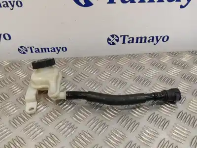 Second-hand car spare part power steering fluid tank for ford fiesta (cb1) 1.6 tdci cat oem iam references 8v512k478ad