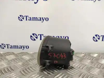 Second-hand car spare part right fog light for toyota prius (nhw30) 1.8 16v cat oem iam references 812100d042 89207402 