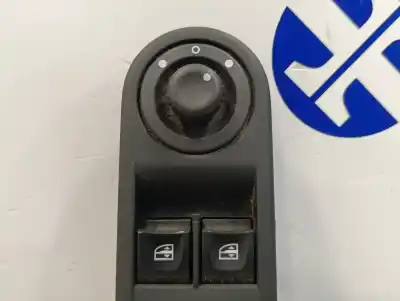 Автозапчасти б/у выключатель левого переднего окна за renault clio iv (bh_) 1.5 dci 90 ссылки oem iam 809612367r 809617511r 