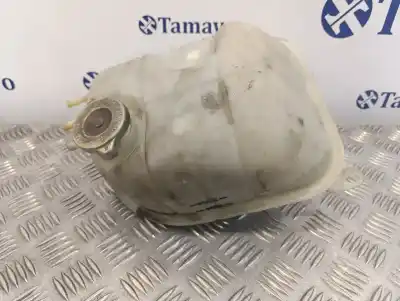 Second-hand car spare part coolant expansion tank for nissan trade 100 * oem iam references 21711f3900 21711g4800 