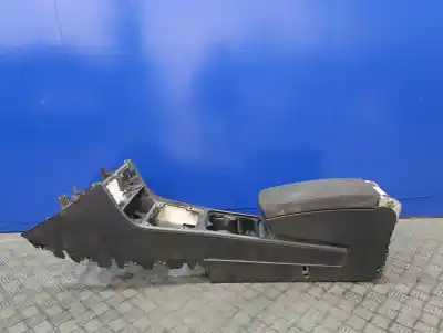 Second-hand car spare part center console for volkswagen passat b6 variant (3c5) 2.0 tdi oem iam references 3c0863323 3c0858329a 