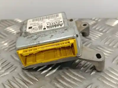 Peça sobressalente para automóvel em segunda mão centralina de airbag por renault trafic combi (ab 4.01) 1.9 diesel referências oem iam 8200112746a