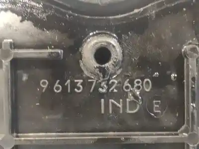 Second-hand car spare part rocker cover for citroen jumpy ii (vf7) 1.6 hdi 90 16v oem iam references 9613732680  