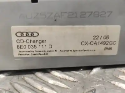 Peça sobressalente para automóvel em segunda mão sistema de áudio / rádio cd por audi a3 (8p) 2.0 tdi referências oem iam 8e0035111d  