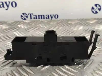 Peça sobressalente para automóvel em segunda mão botão / interruptor elevador vidro dianteiro esquerdo por bmw serie 3 coupe (e46) 2.5 24v cat referências oem iam 61318381509  