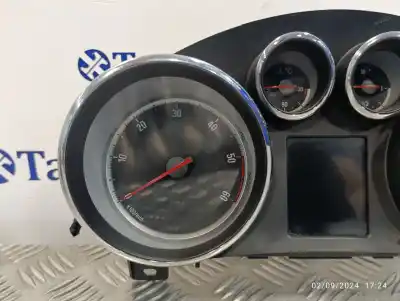 Автозапчасти б/у приборная доска за opel astra j lim. 2.0 16v cdti ссылки oem iam 13355672 600775881 