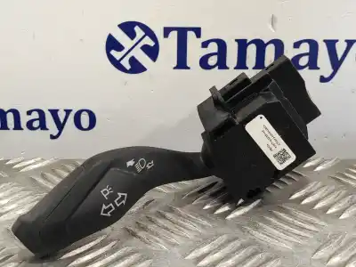 Peça sobressalente para automóvel em segunda mão comutador de piscas  por ford focus lim. black&red referências oem iam av6t13335ae