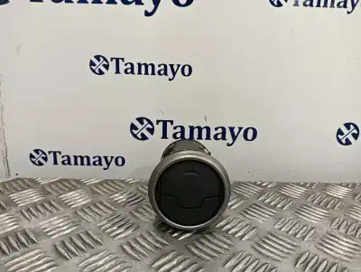 Автозапчастина б/у аераційна решіта для nissan qashqai / qashqai +2 i (j10, nj10, jj10e) 2.0 dci посилання на oem iam 68760jd10a