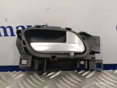 Peça sobressalente para automóvel em segunda mão puxador interior traseiro direito por peugeot 208 i (ca_, cc_) 1.2 vti 82 referências oem iam 96555516vv
