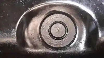 Pezzo di ricambio per auto di seconda mano pozzetto per opel corsa d (s07) 1.3 cdti (l08 l68) riferimenti oem iam 18937  